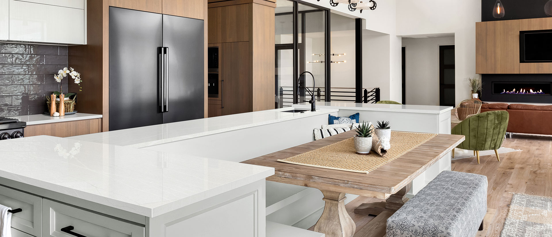eroluna-quartz-slab-kitchen-0961-alt-01