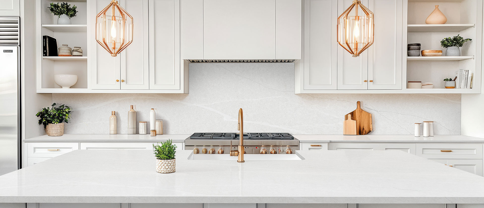 eroluna-quartz-slab-kitchen-1551