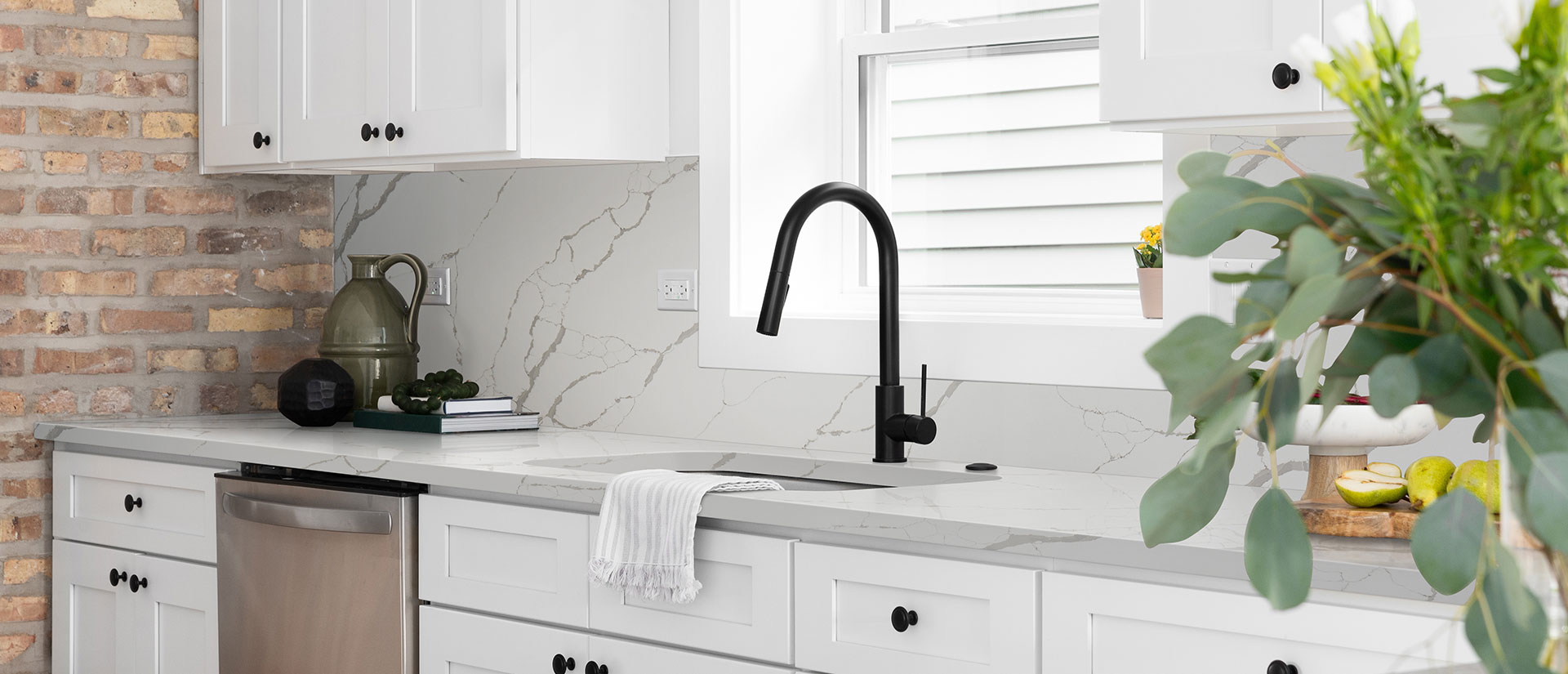 new-calacatta-laza-quartz-d