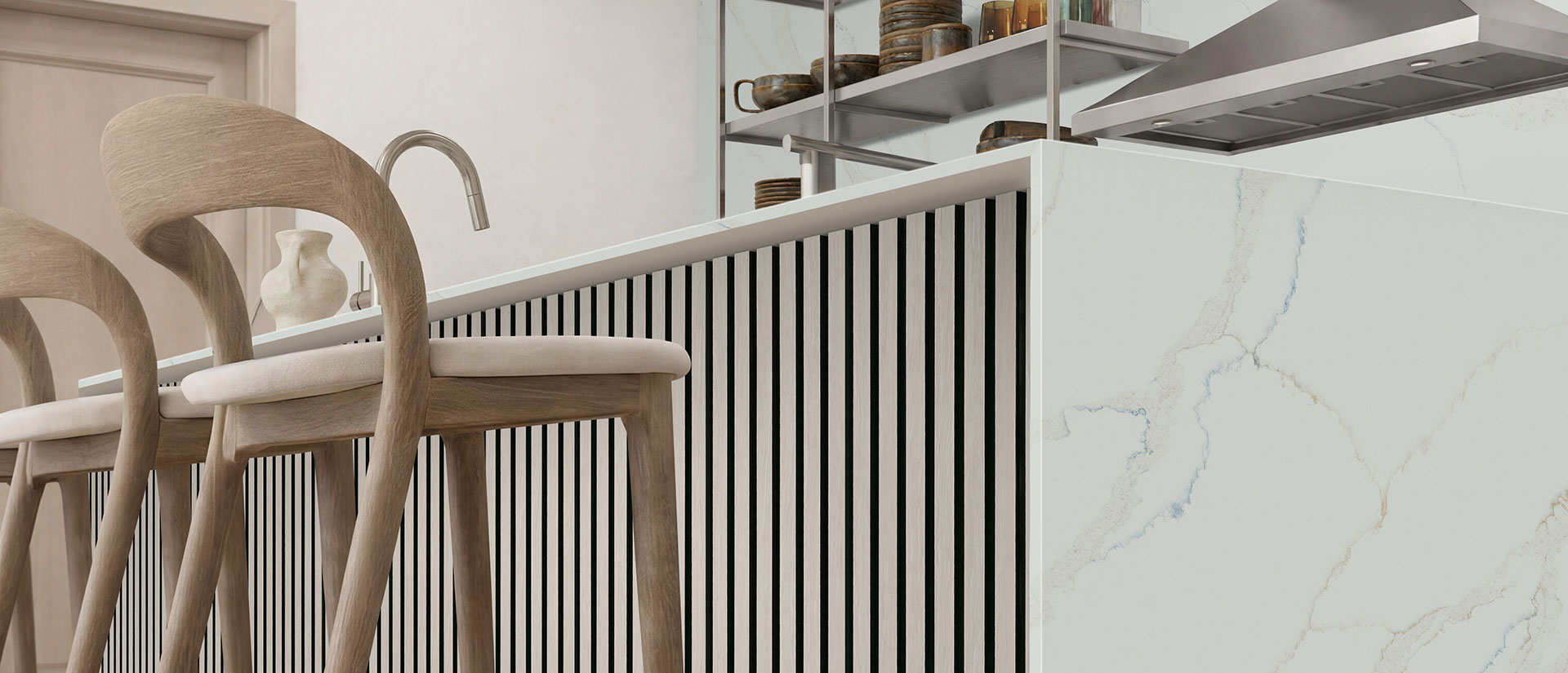 q-premium-natural-quartz™-countertops-calacatta-safyra-kitchen-1680